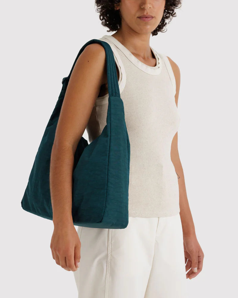 BAGGU Nylon Shoulder Bag Deep Sea